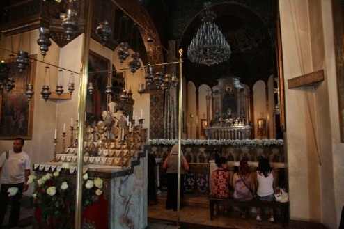  In der Kathedrale von Echmiadzin