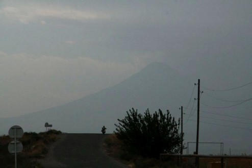 Kleiner Ararat im Dunst