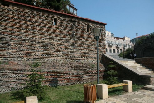 Tiflis, Alte Stadtmauer