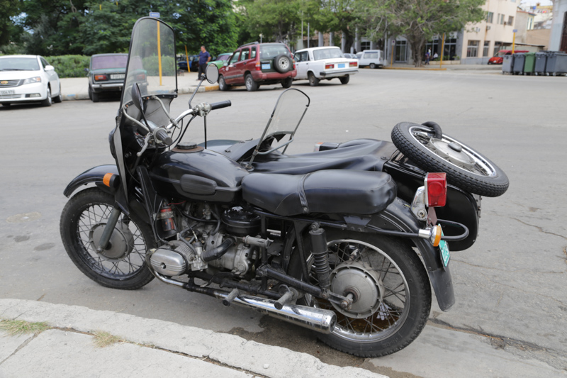 Ural 500 mit Beiwagen